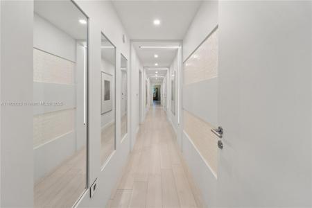 125 Ocean Dr