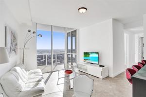 18201 Collins Ave Unit 4705