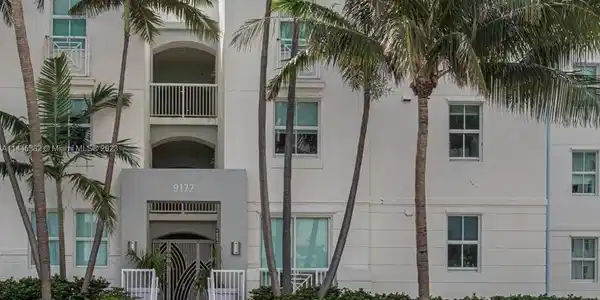 9172 Collins avenue Unit 212