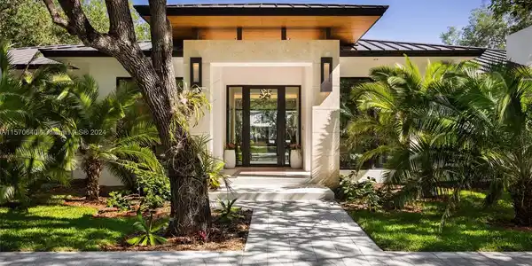 7777 SW 114 St