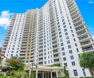 701 Brickell Key Blvd