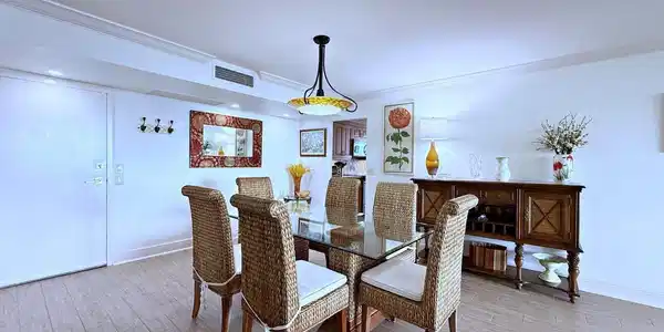 3546 S Ocean