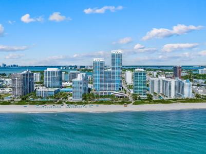6899 Collins Ave Unit 3304/01