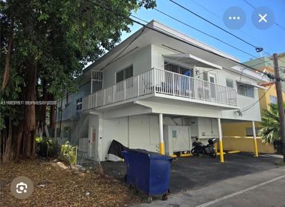 835 Meridian Ave