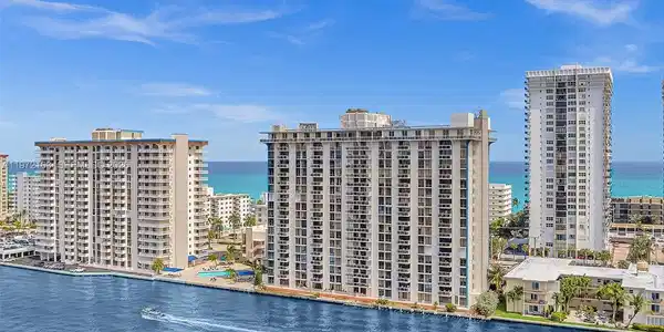 1500 S Ocean Dr