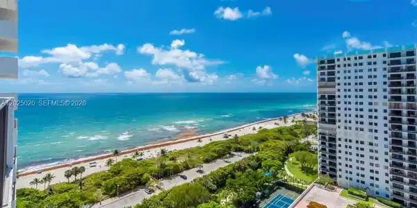 Image 3: Beach View from the balcony