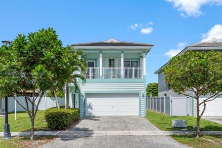 324 NE 31st Ave
