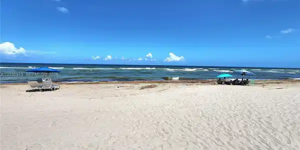 Image 2: PRIVATE BEACH ACCESS