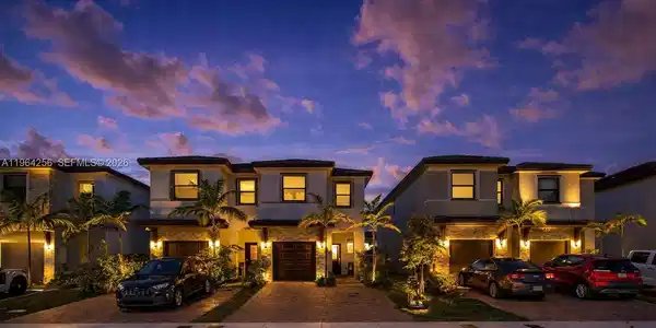 25500 SW 108th Ave