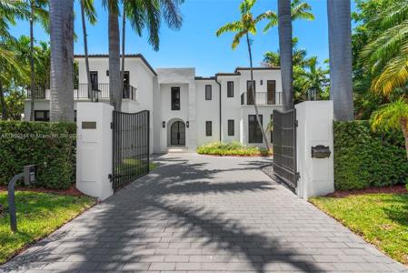70 Camden Dr