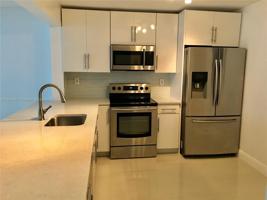 2780 NE 183rd St Unit 1110