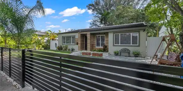 1330 Marseille Dr