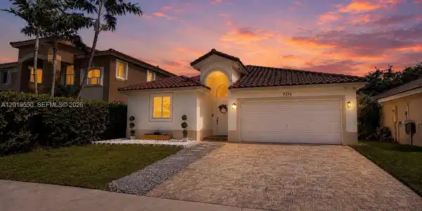 9256 SW 209th Ter