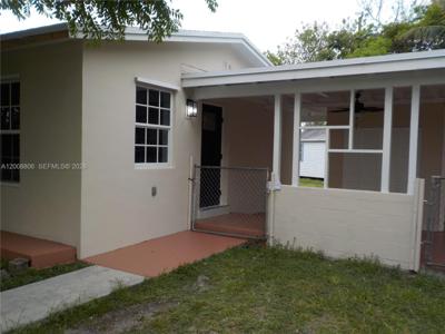 10020 Dominican Dr