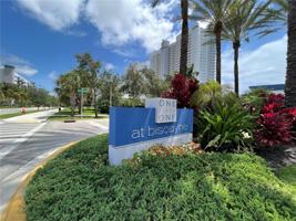 14951 Royal Oaks Ln Unit 2002