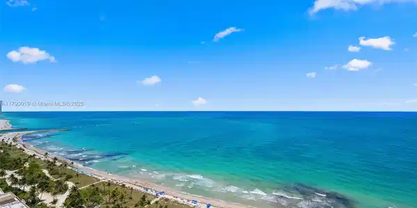 9999 Collins Ave