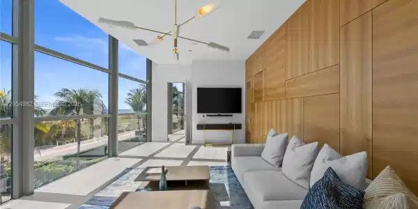 5875 Collins Ave
