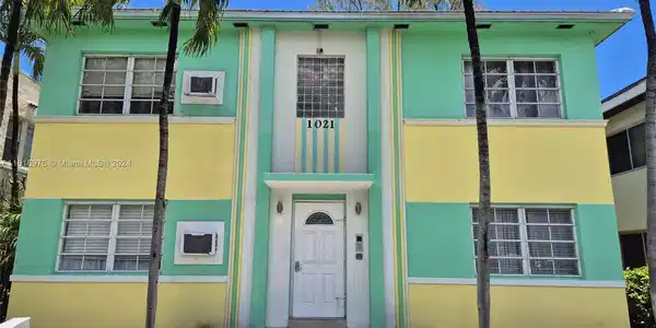 1021 Euclid Ave