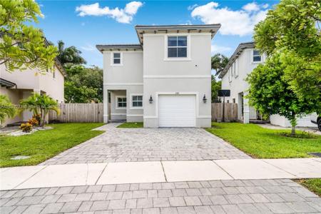 288 SE 31st AVE