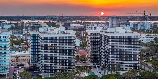 9595 Collins Ave