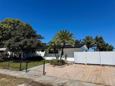 15715 SW 302nd Ter