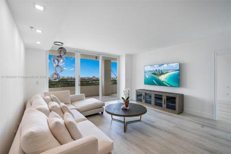 3400 SW 27th Ave
