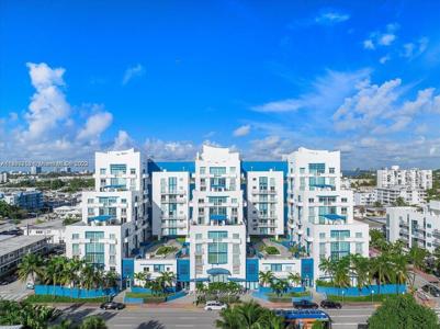 7600 Collins Ave Unit 102