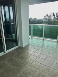 100 Bayview Dr