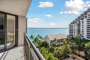 540 Brickell Key Dr Unit 1019