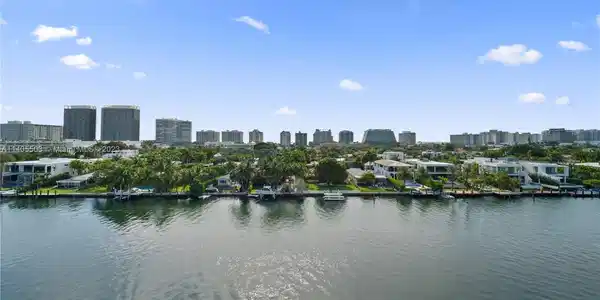 9341 E Bay Harbor Dr Unit PH-B
