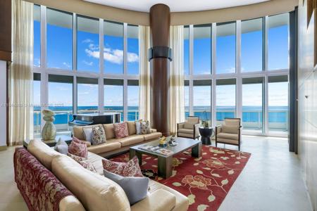 1643 Brickell Ave
