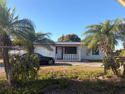 1441 NE 11th St