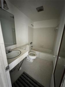5208 NE 24th Ter