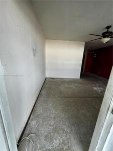 5201 NE 24th Ter