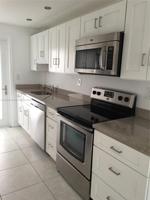 333 NE 21st Ave Unit 306