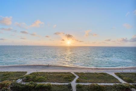 9349 Collins Ave