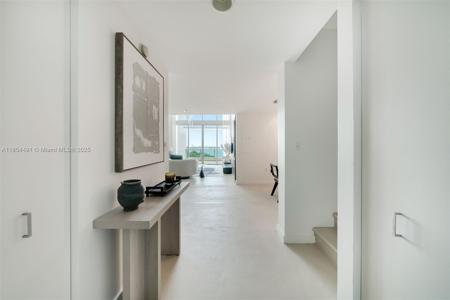 900 Biscayne Blvd