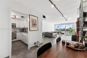 1000 West Ave Unit 716