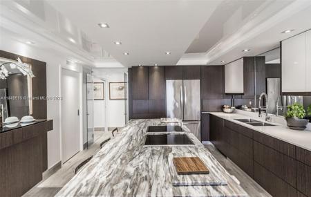 401 Ocean Dr