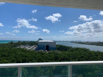 100 Bayview Dr
