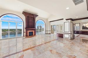 19925 NE 39th Pl Unit PH-02