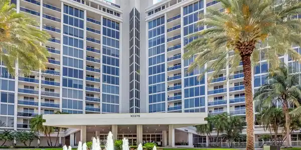 10275 Collins Ave Unit 116