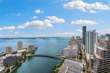 495 Brickell Ave