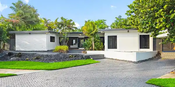 2112 Manatee