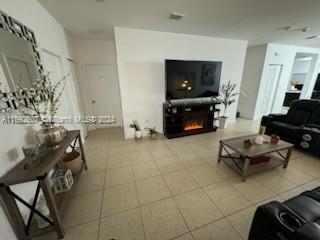 3186 SE 3rd Dr
