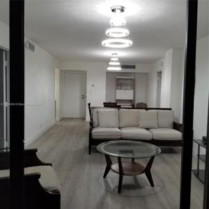 20400 W Country Club Dr Unit 301