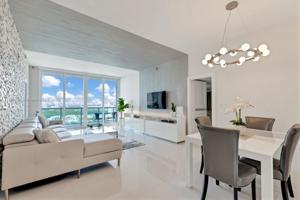 100 Bayview Dr Unit PH01