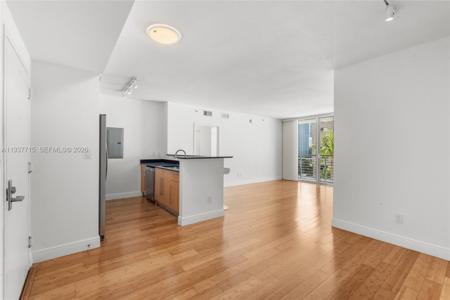 335 S Biscayne Blvd