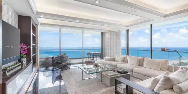10201 Collins Ave Unit 1701