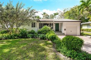9312 NE 9th Pl
